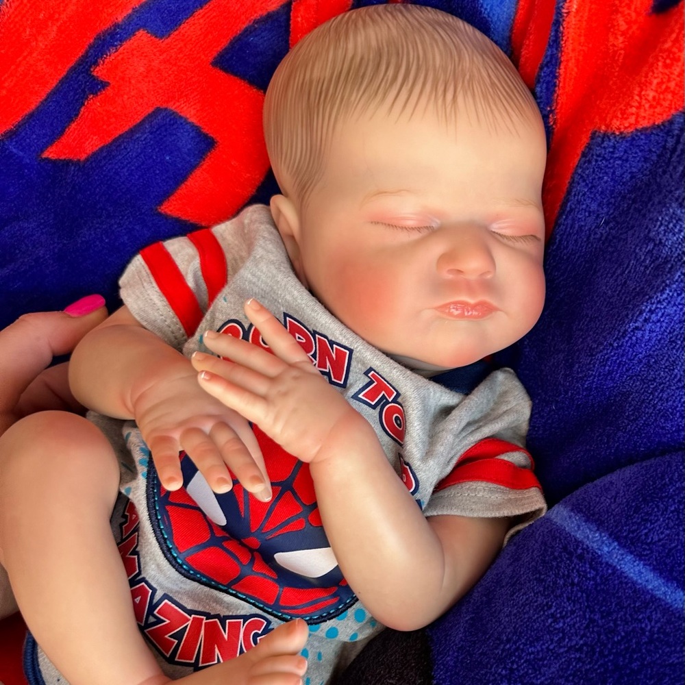 Reborn Max - Picture 8 of 16